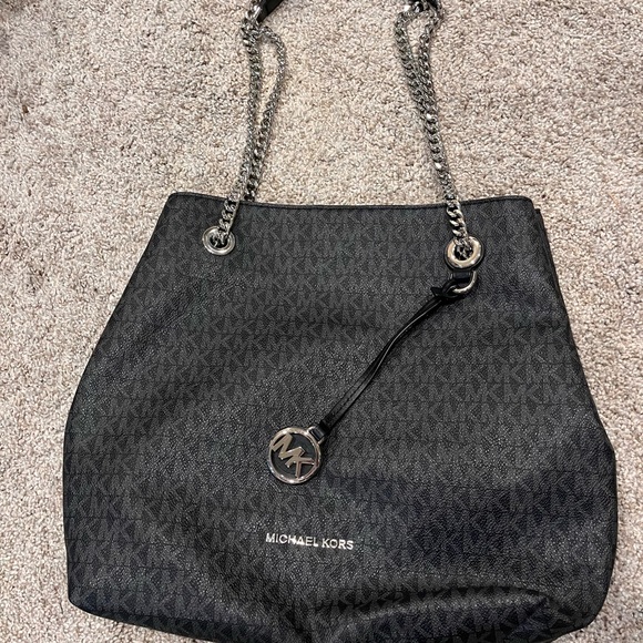 Michael Kors Black Textured Shoulder Bag with Chain Straps - Picture 1 of 7